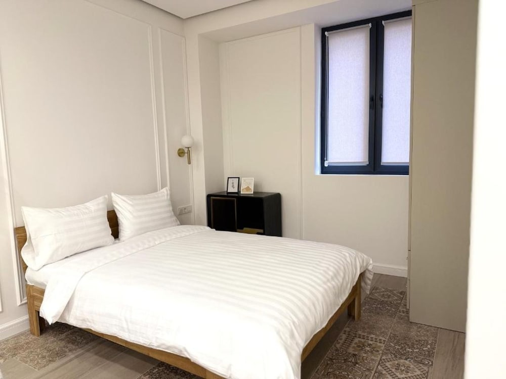 Luxury 2BR apartment in the center