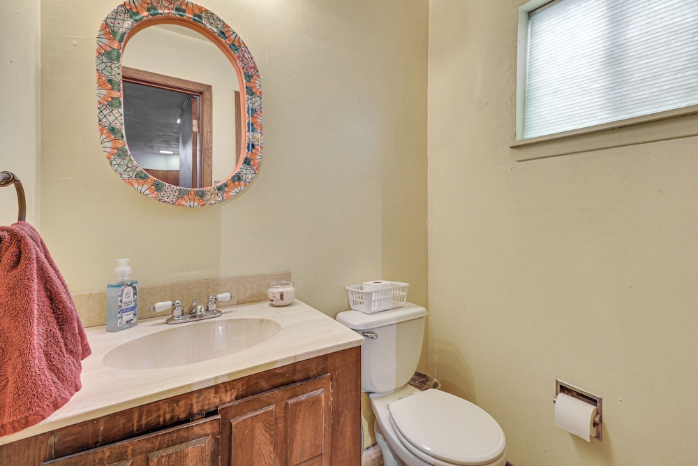Perfect For Groups! Socorro Home Near NM Tech