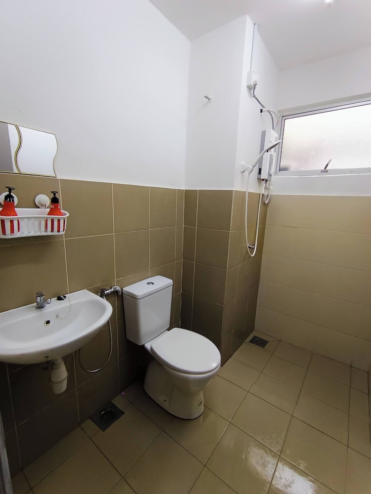 Hidanah Sutravilla Homestay