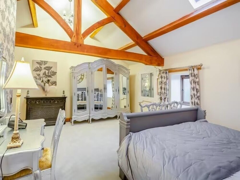 Rookery Barn in the Outskirts of Darley