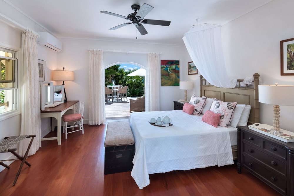 Hectors House by Blue Sky Luxury view 2