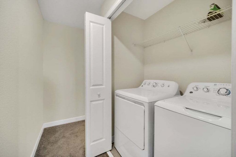 Retreat & Relax Screened In Pool Home Kid Rooms 4 Bedroom Townhouse