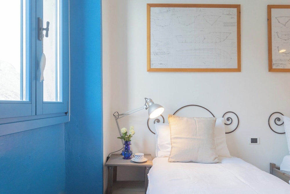 Deriva Apartment on Careno's Beach by Rent all Como