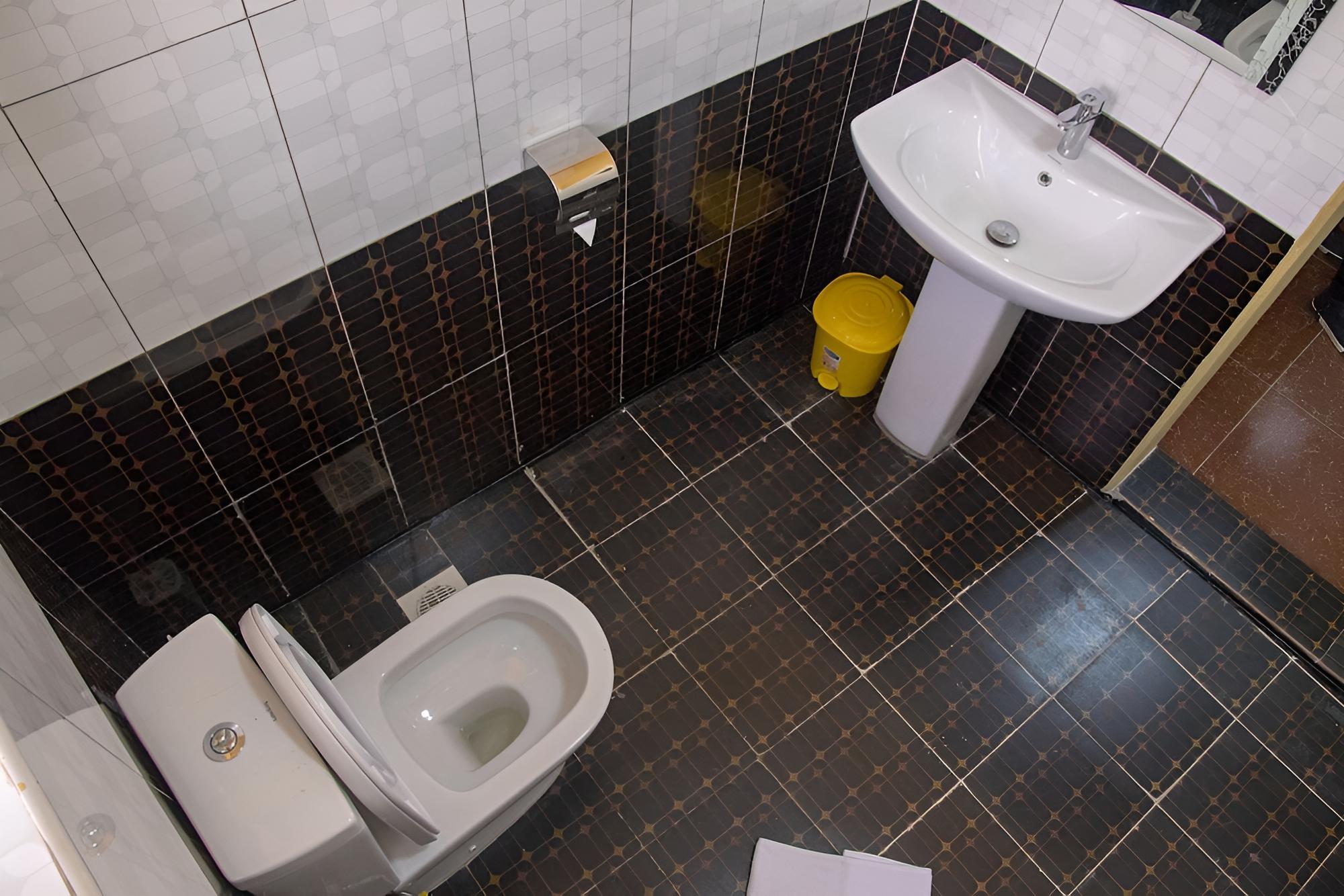 Maxland Hotel Juja