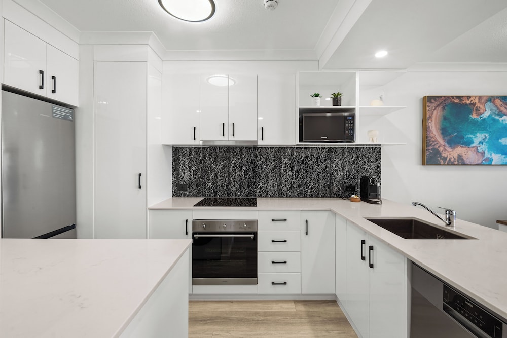 One BR Mediterranean Escape at Burleigh