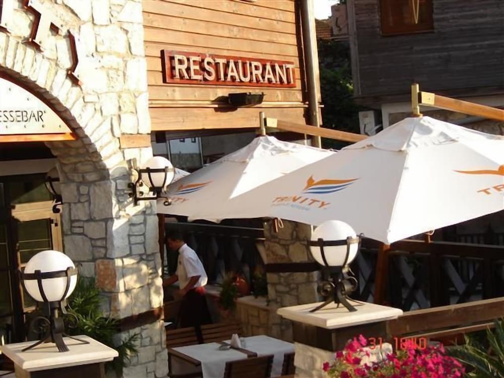 Trinity Sea Residence Nessebar