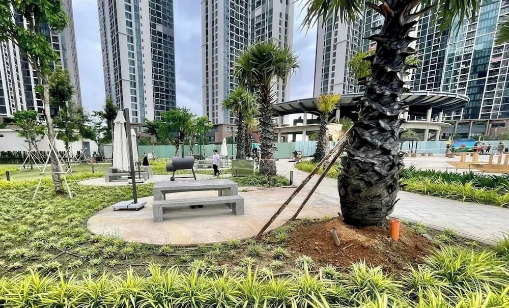 Eco Green Saigon - Free Gym & Pool