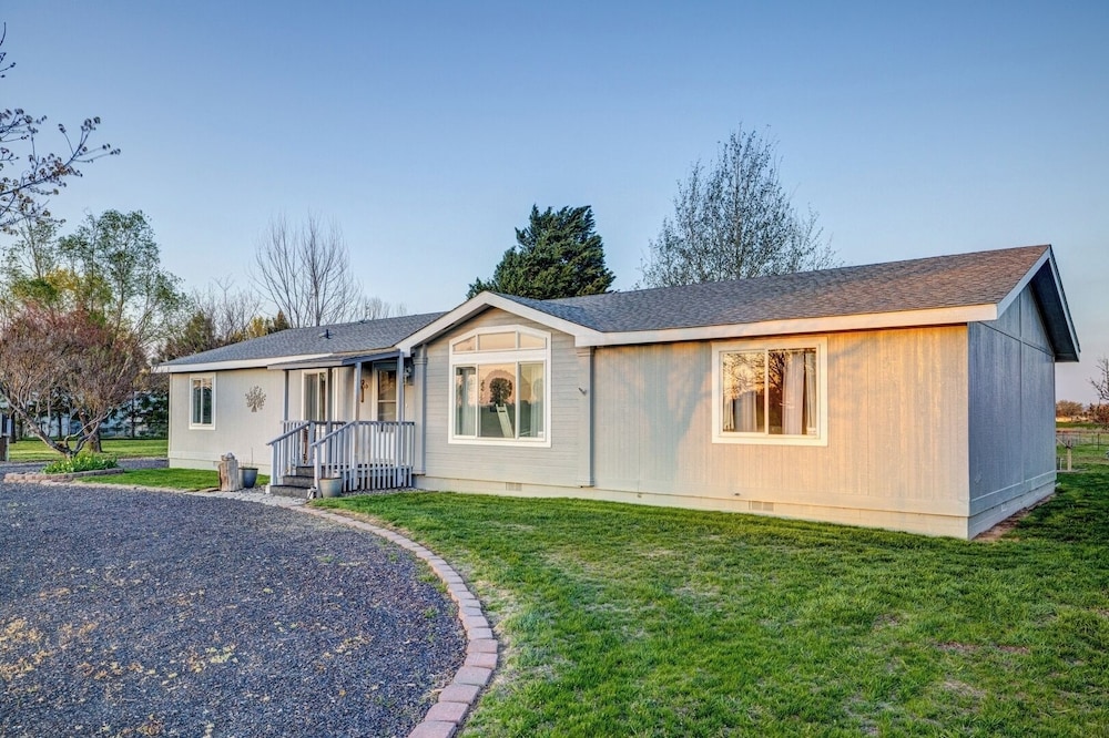3BR Retreat in Prosser Perfect for Wine Lovers