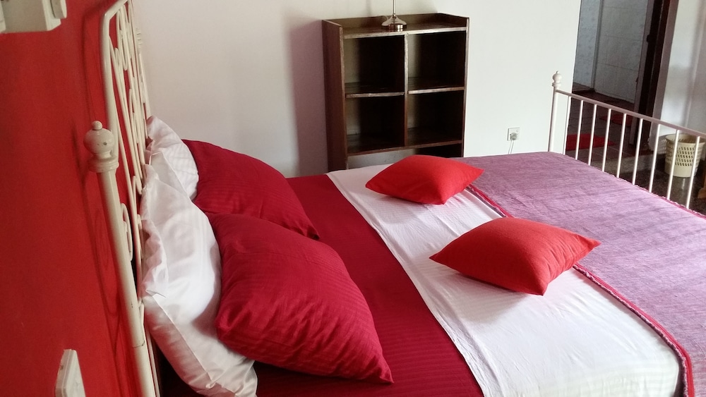 Village Villa Home Stay