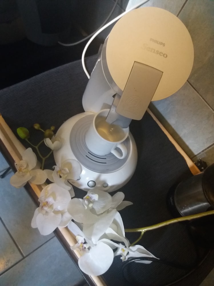 Brussels Vacations - Guest House Heysel Atomium - Property Image 9