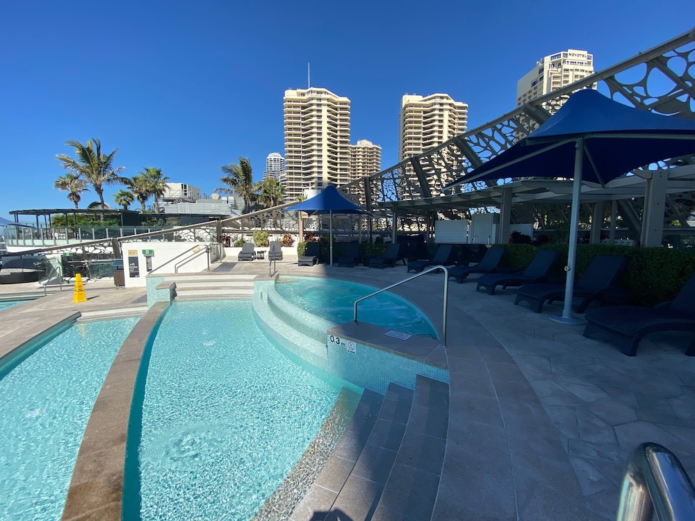 Beachfront City Oasis Soul 905