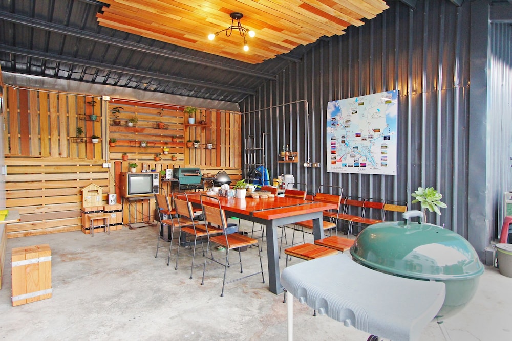 Lazy Bay