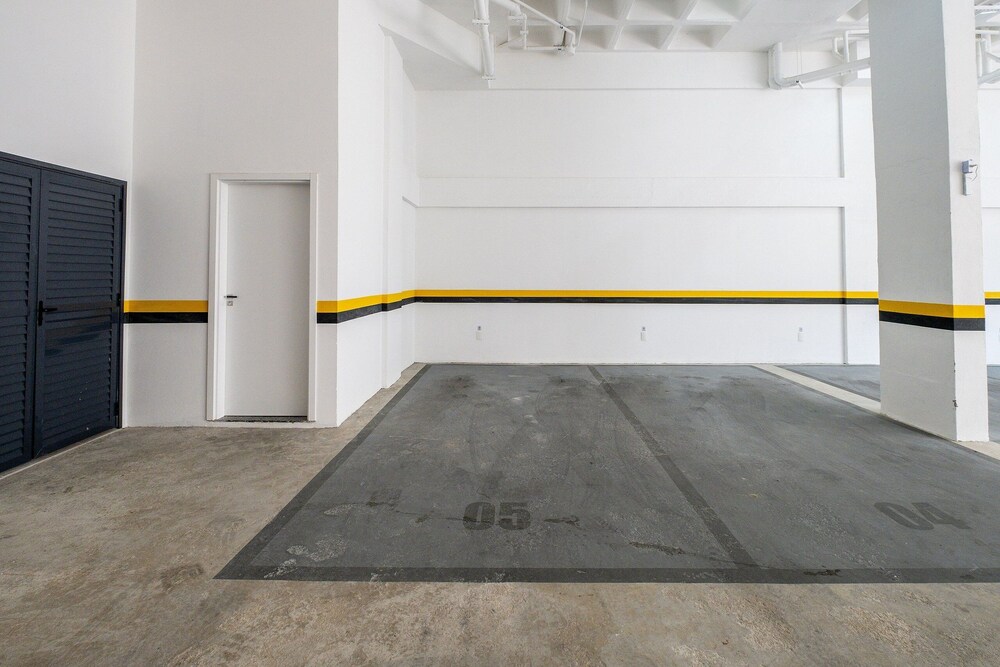 Beautiful and Modern Studio for Couples Stu309