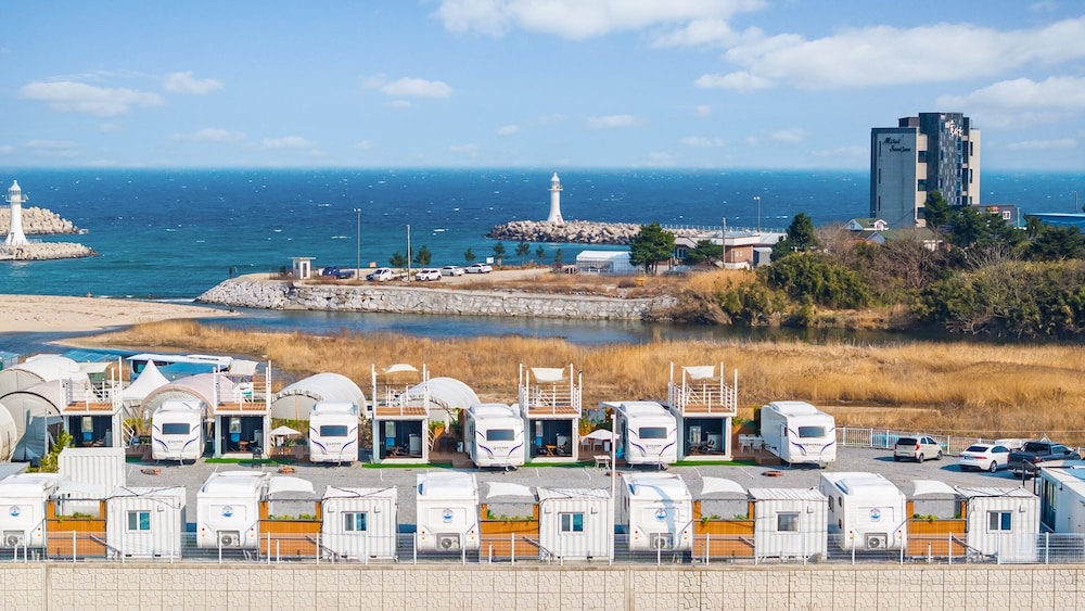 Gangneung Seojeong Camp Caravan