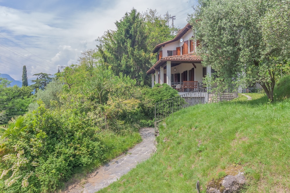 Villa Bianca Lierna in Varenna