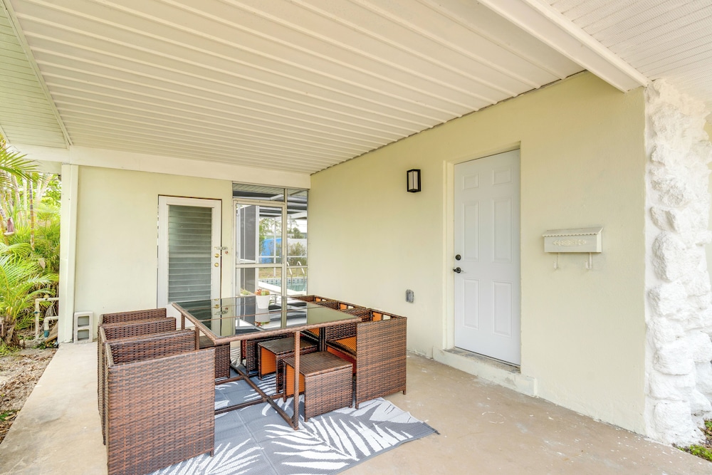 Peaceful Family Home w/ Patio in North Port!