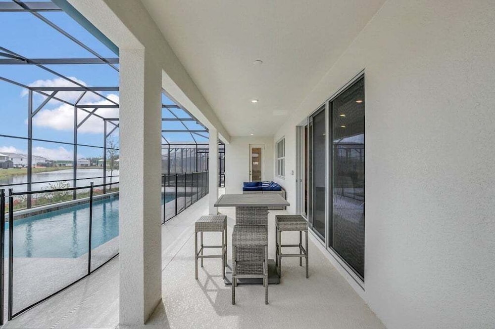 Everyone Can Come So Much Space Pool Home! 15 Bedroom Villa