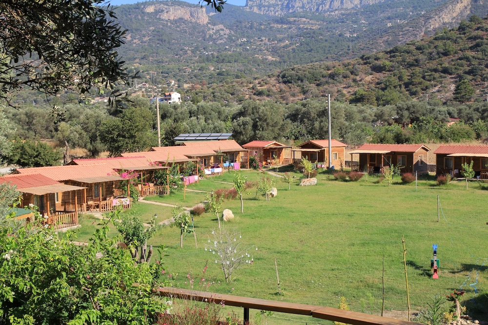 Ipekce Tatil Evleri