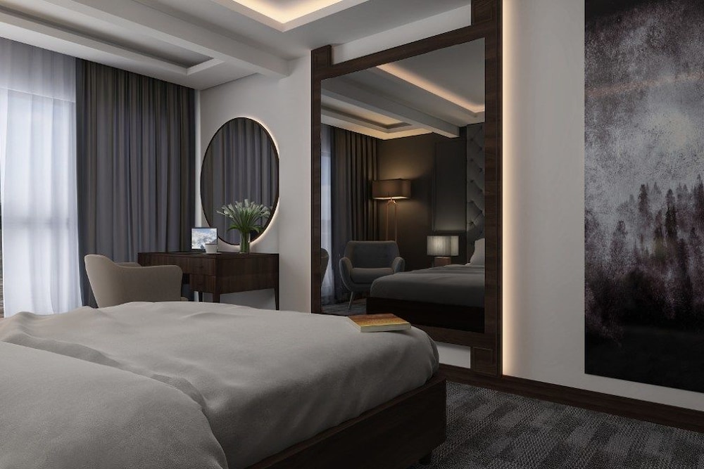 New Gate Hotel - Image 11