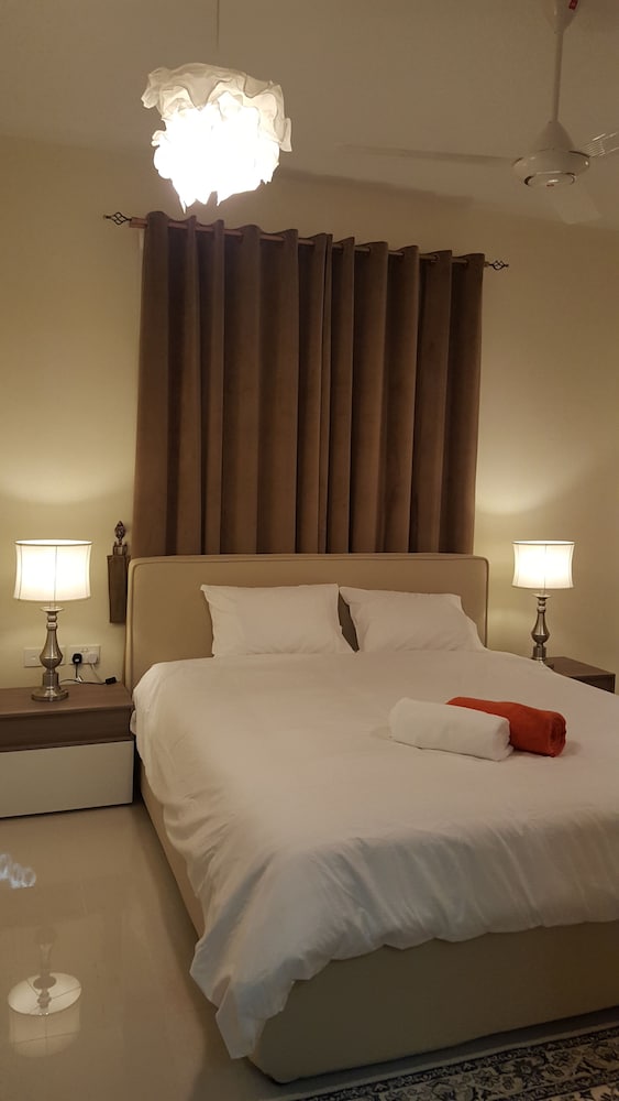 Muscat Royal Villa