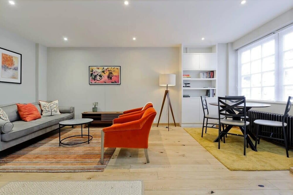 2 Bedroom Mews House, Marble Arch