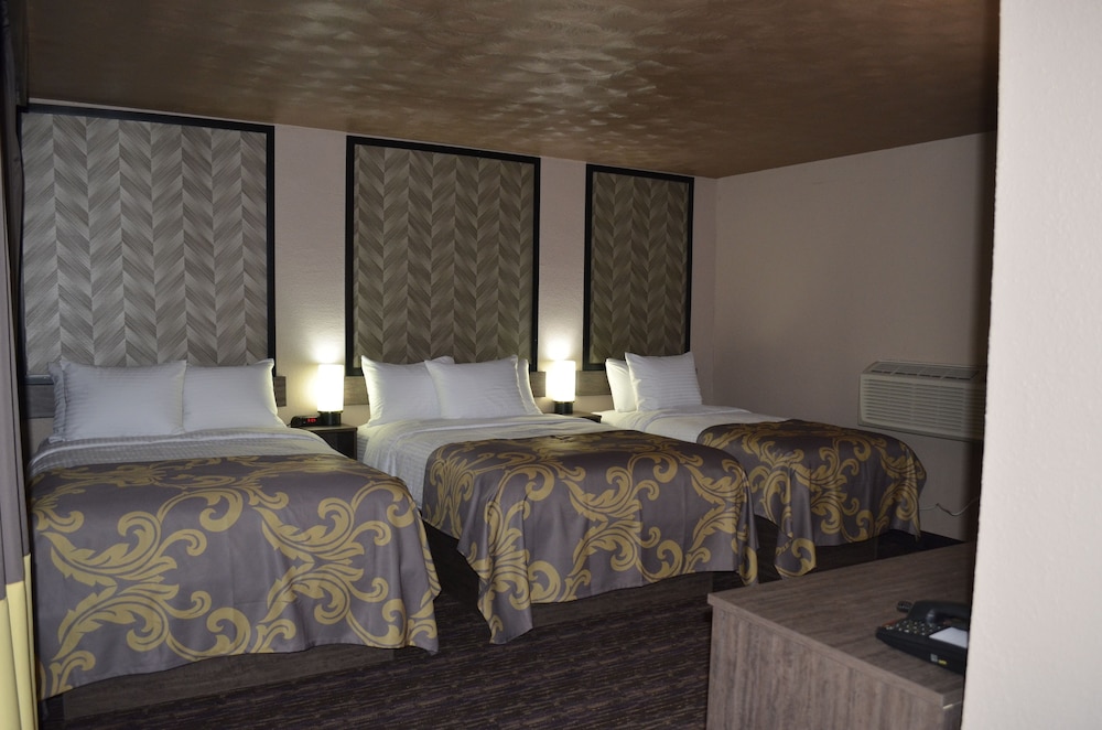 AArya Hotel By Niagara Fashion Outlets