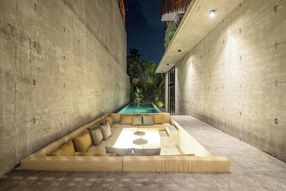 C La Villa Modern 4br Villa Canggu Beach 5mins