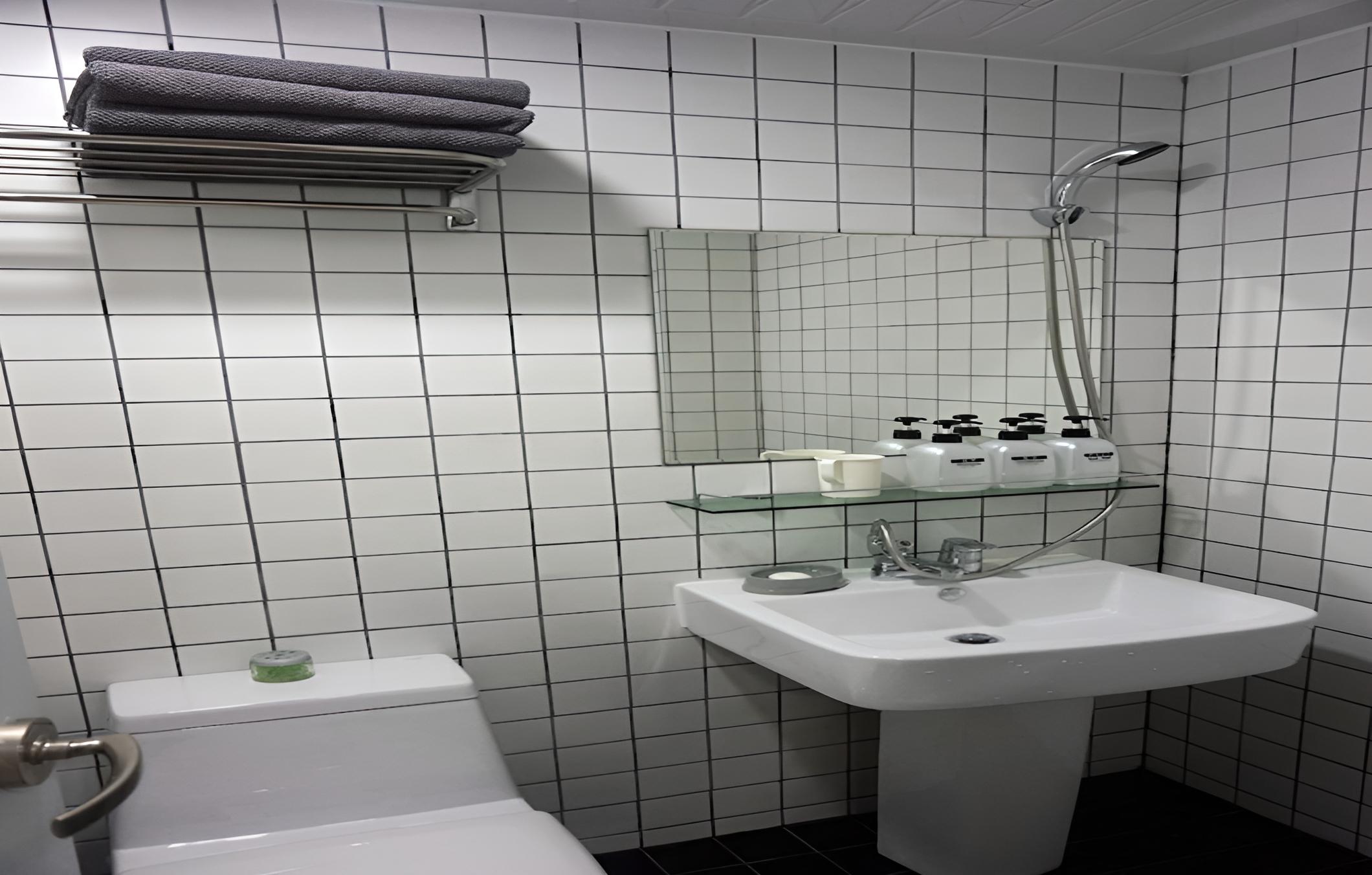 LikeU Guesthouse