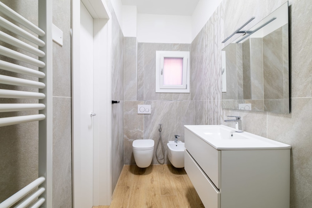 Due Agosto Apartment Comfy Modern and Central