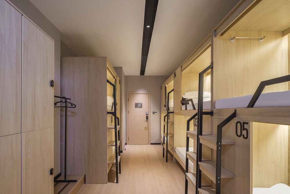 Shanghai Hills&Dengba Youth Hostel