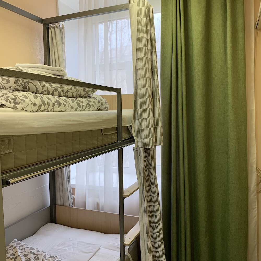Hostel Esenin