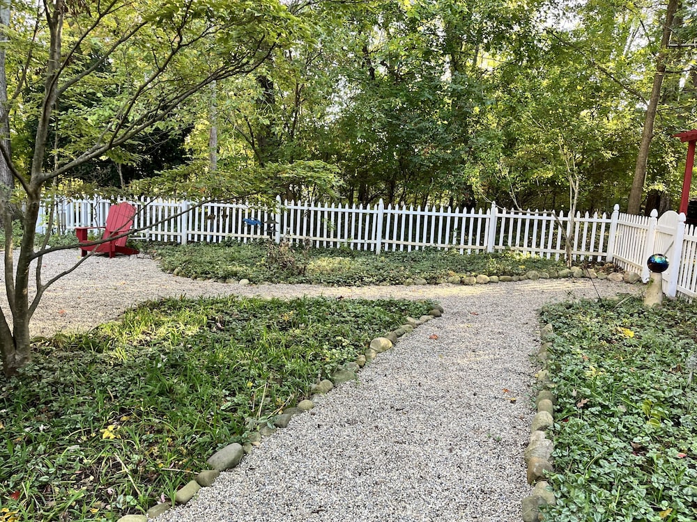 Maplewood Cottages 2