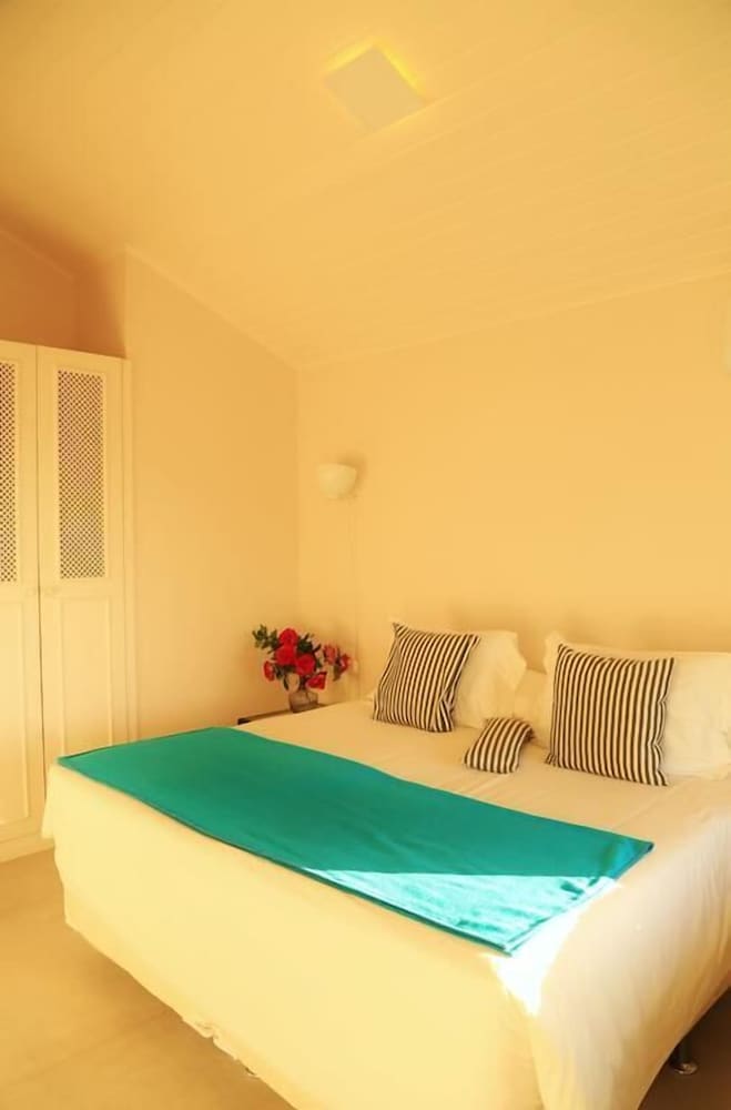 Éden Guest House