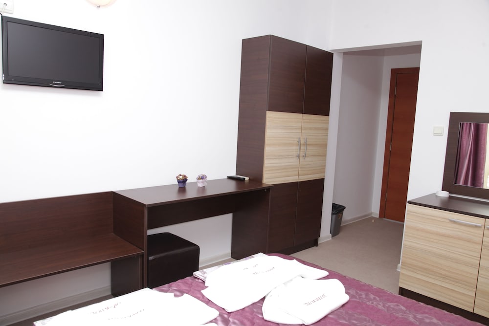 Hotel Zaara