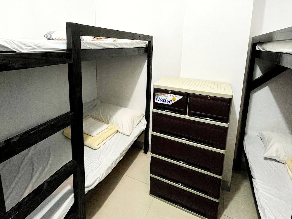 Transient House In Baguio Unit 204