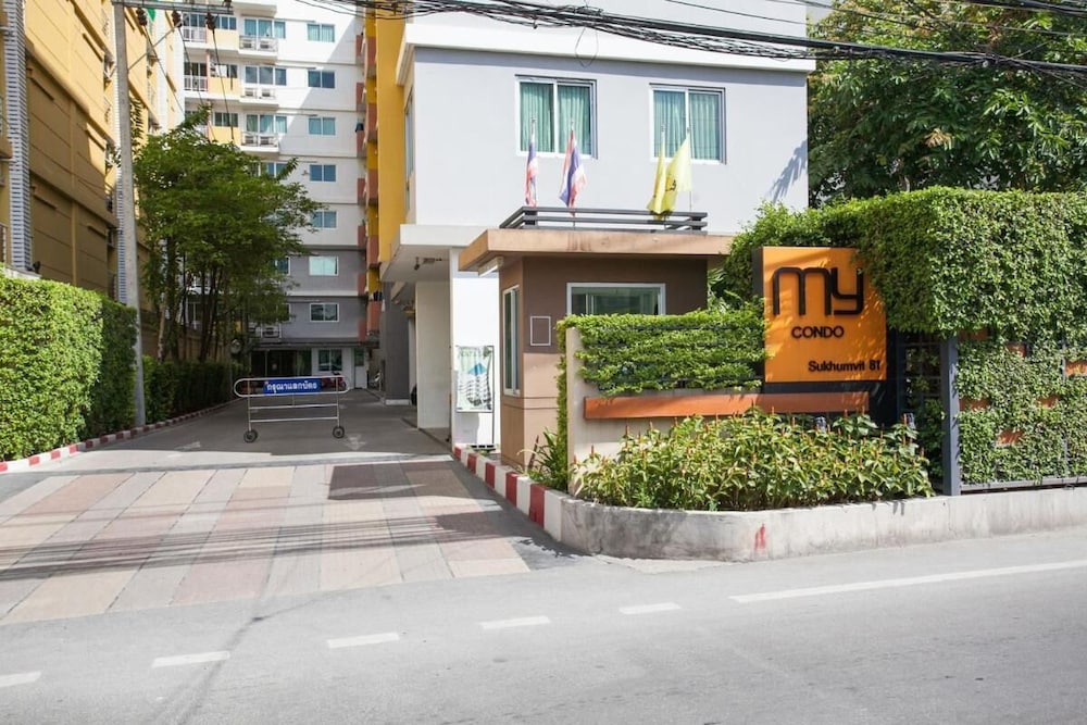 1BR Condo 5 Min to BTS 1000mbps Fiber Wi-fi Great Location