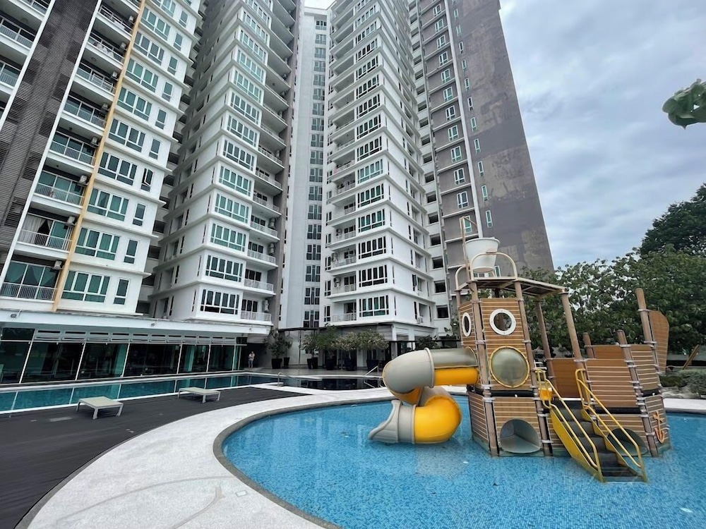 IPOH D Festivo Premium Suites by uBook