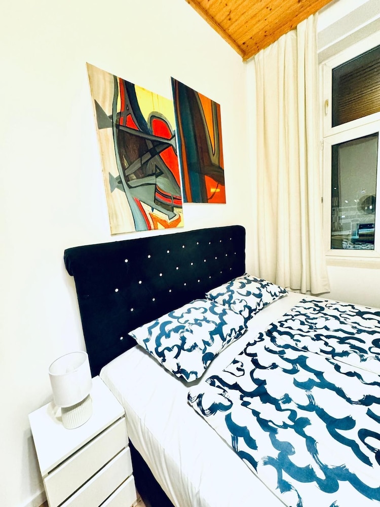 5BR Apartment Near Kaufpark Alterlaa