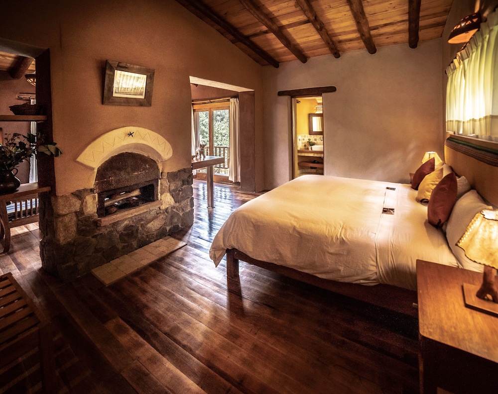 Sacred Dreams Lodge