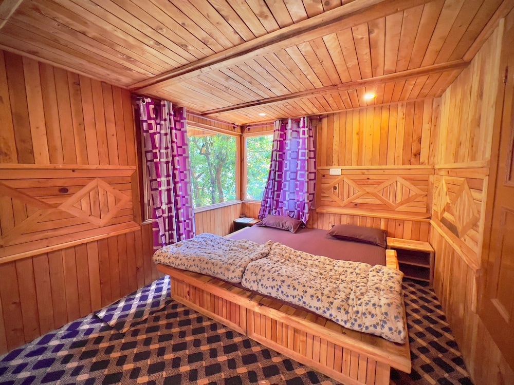 Royal Star Kasol