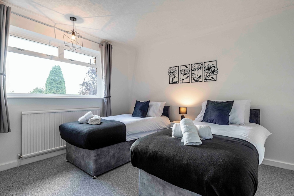 Cosy Home in Stoke on Trent