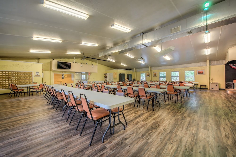 meeting & event spaces
