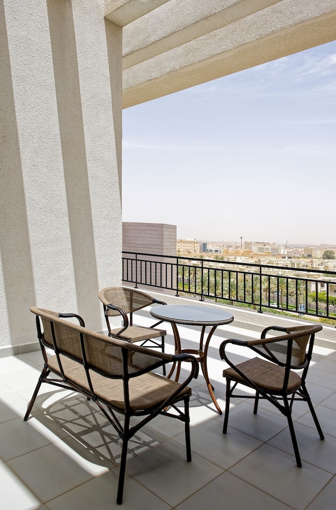 VESTA - Cairo Festival City Residence