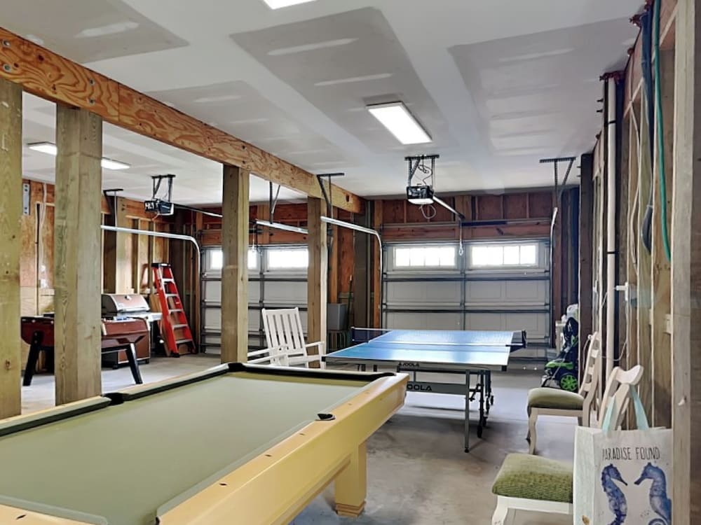 Shore Sounds Fun by Topsail Realty