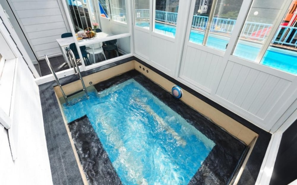 Gapyeong Shinbi Kids Pool Villa