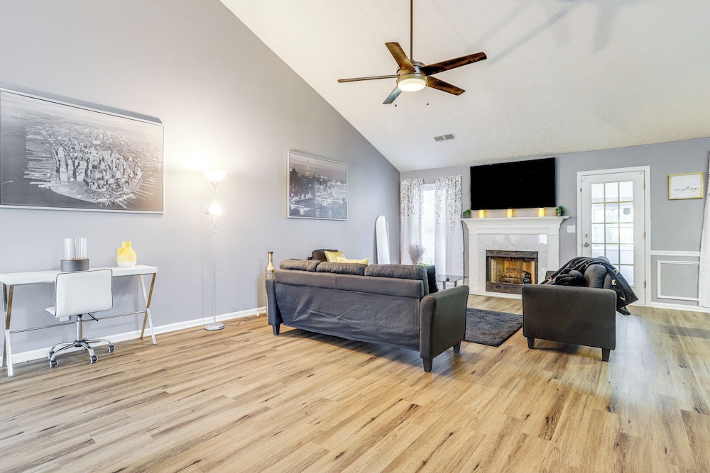 Close to Shopping: Pet-friendly Lawrenceville Home