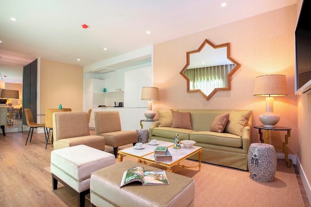 Luxury Apartment Near Torre del Oro Betis Xvii