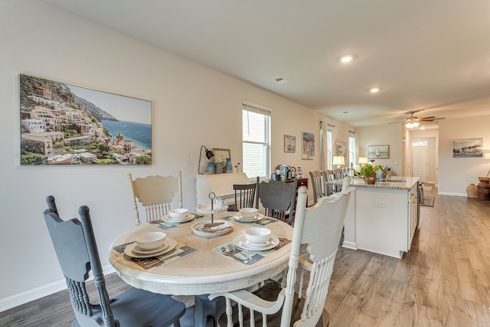 7 Mi to Dtwn Augusta! Modern Family Home