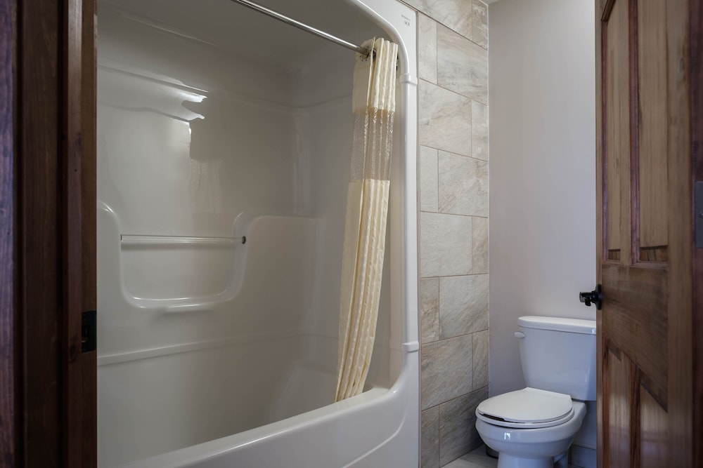 Marble Inn Resort