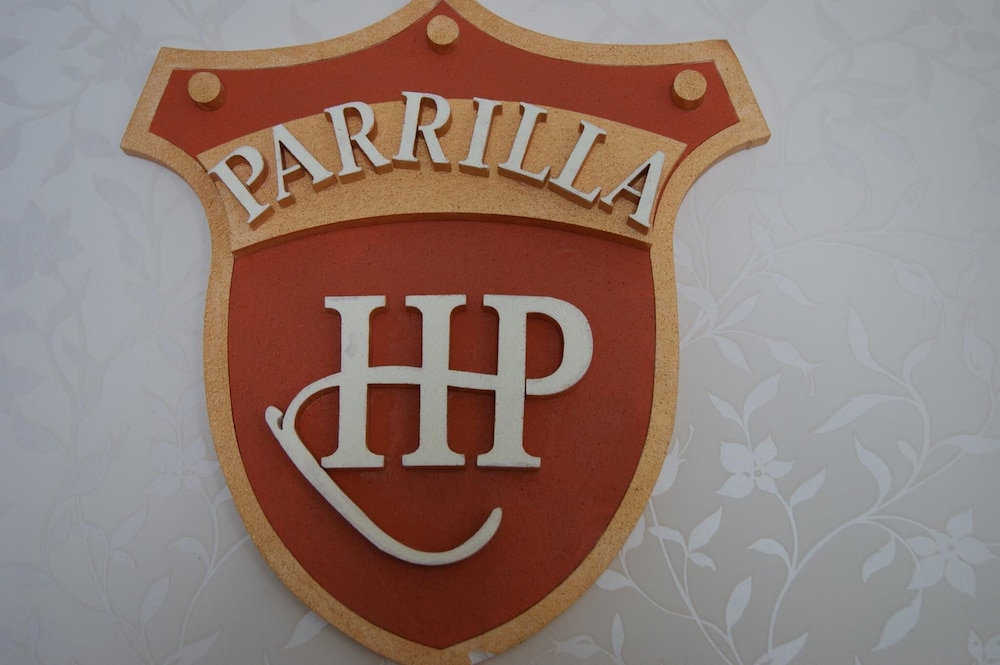 hotel parrilla